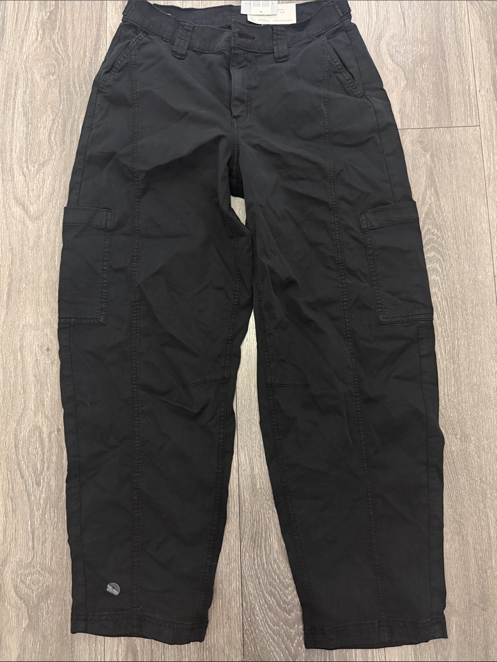 America Eagle Barrel Cargo Pants for Women’s